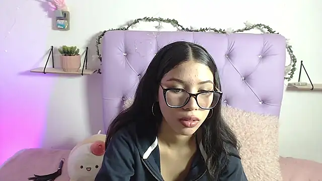 AmberJeong online show from 02-03-25, 09:39