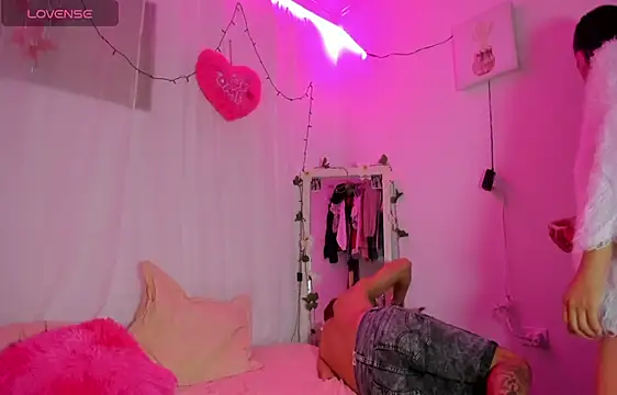 catalina and roger online show from 02-23-25, 08:44