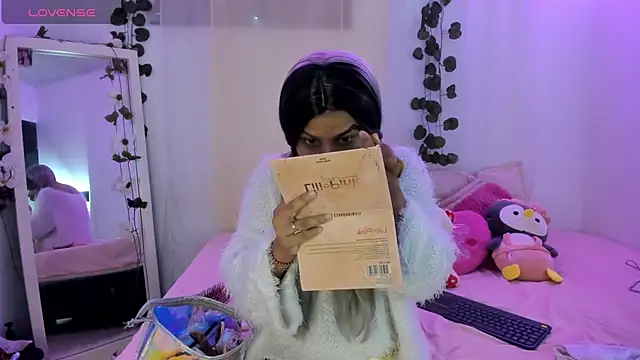 catalina and roger online show from 10-31-25, 12:06