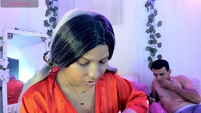 catalina and roger online show from 11-05-25, 08:09