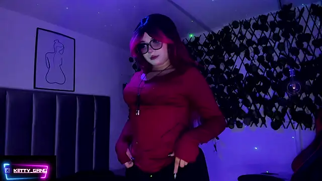 Kitty Gang online show from 01-16-26, 02:26