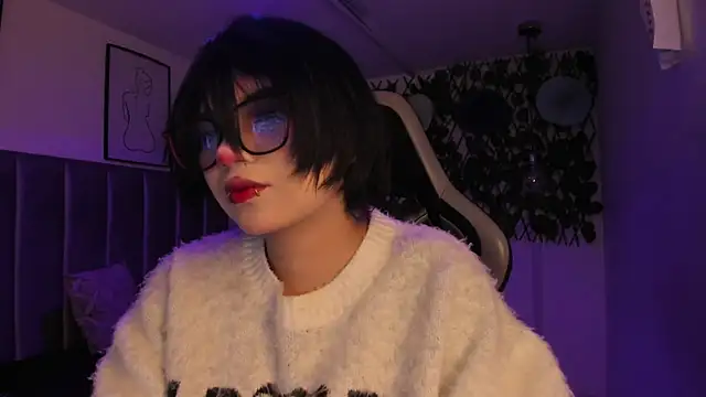Snapshot of Kitty_Gang chatting on 06-04-26, 01:55 Kitty Gang online show from 06-04-26, 01:55