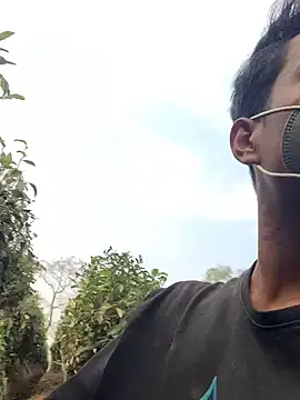 Snapshot of ShroveRising chatting on 02-26-26, 09:41 ShroveRising online show from 02-26-26, 09:41