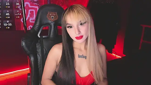Snapshot of MilaAsh chatting on 01-23-25, 06:49 MilaAsh online show from 01-23-25, 06:49