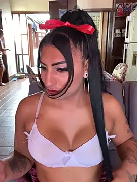 Brianna Trans00 online show from 01-25-25, 05:18