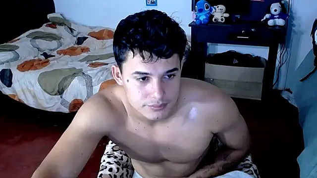 Snapshot of freddy_romas chatting on 06-09-26, 03:45 freddy romas online show from 06-09-26, 03:45
