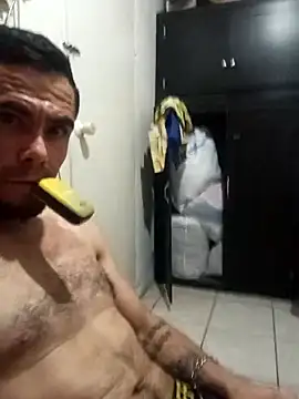 Snapshot of Hot796 chatting on 09-19-25, 08:27 Hot796 online show from 09-19-25, 08:27