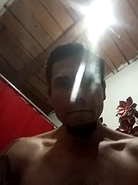 Snapshot of Hot796 chatting on 10-17-25, 08:28 Hot796 online show from 10-17-25, 08:28