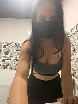 Snapshot of Pie066_ chatting on 12-19-24, 03:52 Pie066  online show from 12-19-24, 03:52