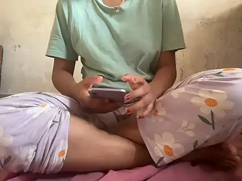 Snapshot of Pie066_ chatting on 09-24-25, 01:53 Pie066  online show from 09-24-25, 01:53