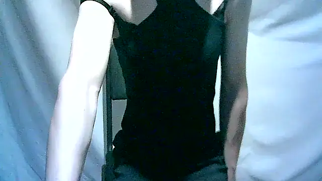 Snapshot of -your-bitch chatting on 12-19-24, 05:29 -your-bitch online show from 12-19-24, 05:29