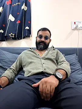 Fun Guuy online show from 01-11-26, 04:23