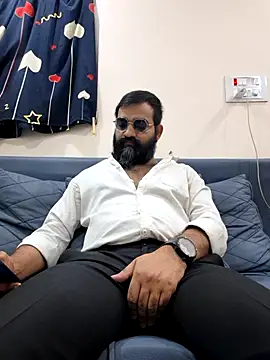 Fun Guuy online show from 02-12-26, 05:41