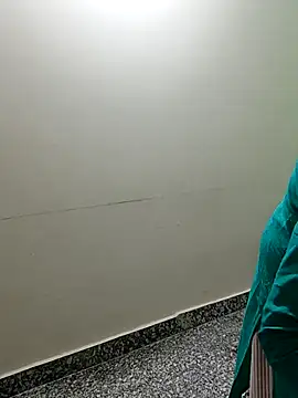 Saroj-Shah online show from 10-15-25, 04:23