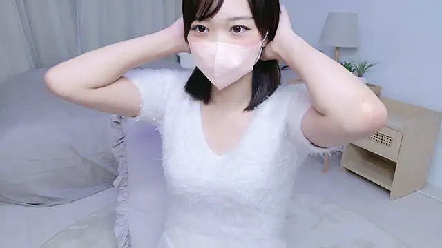 Snapshot of HANApipi chatting on 09-11-25, 10:15 HANApipi online show from 09-11-25, 10:15