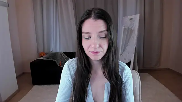 helentasty online show from 10-27-25, 02:59