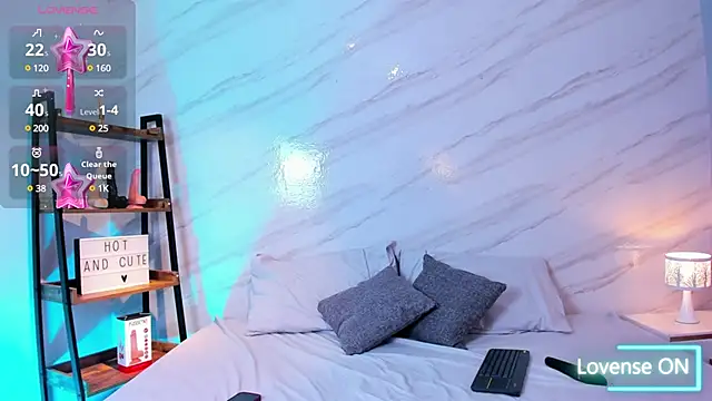 luoyi30 online show from 02-14-25, 02:12