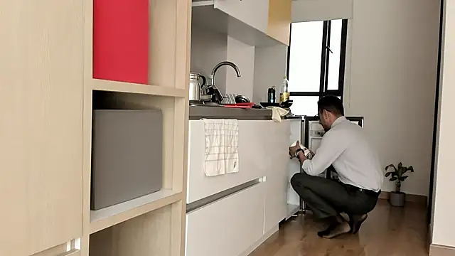 pablo-rincon95 online show from 12-24-24, 02:33