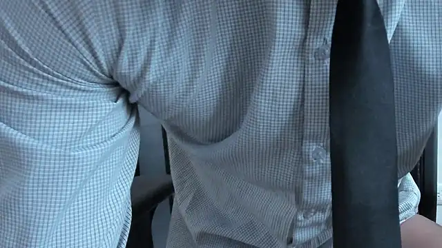 pablo-rincon95 online show from 02-05-25, 06:04