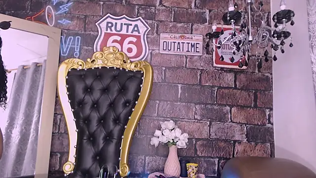 JadeSoleile online show from 10-23-25, 11:53