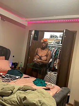 spicysugar74 online show from 04-22-26, 07:15