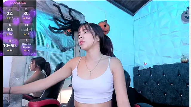 Emma dl2 online show from 10-14-25, 04:52