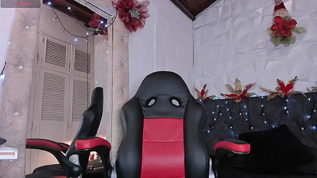 Emma dl2 online show from 12-15-25, 05:28