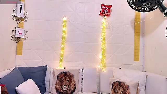 Snapshot of Mabelydani chatting on 03-09-25, 12:53 Mabelydani online show from 03-09-25, 12:53