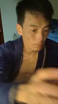 Snapshot of hkwildguy chatting on 04-11-26, 09:52 hkwildguy online show from 04-11-26, 09:52
