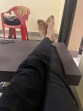 Privateseducer online show from 12-04-25, 01:20