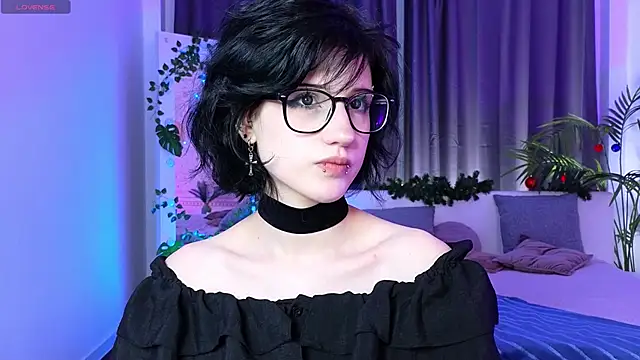 dark vamp  online show from 12-21-24, 09:25