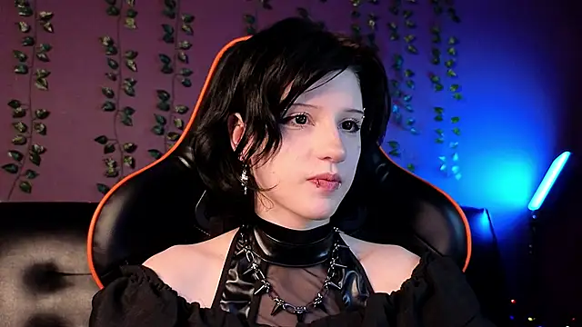dark vamp  online show from 01-18-25, 09:24