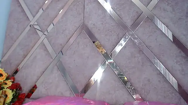 Lucy White   online show from 01-14-25, 11:58