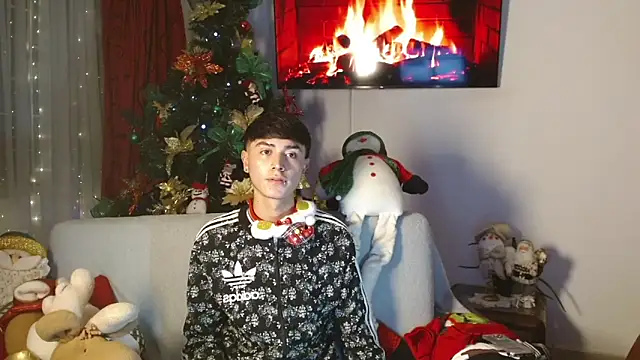 Snapshot of Im_juanda chatting on 12-24-24, 04:44 Im juanda online show from 12-24-24, 04:44