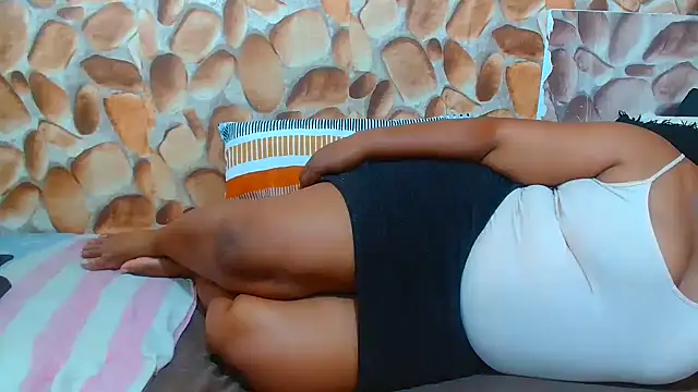 AfricanBigAssxx98 online show from 12-05-25, 09:40