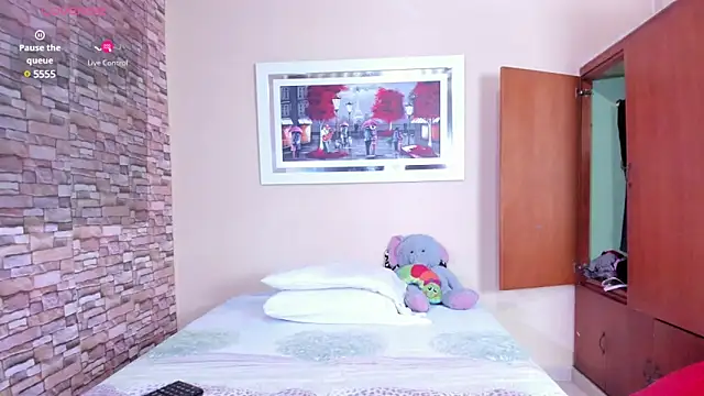 Snapshot of mariana_mauricio_hot chatting on 03-23-25, 02:37 mariana mauricio hot online show from 03-23-25, 02:37