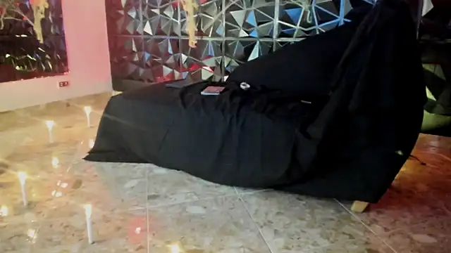 karla 999 online show from 11-01-25, 12:56