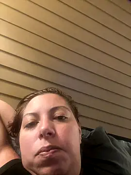 Snapshot of jessicag182 chatting on 12-19-25, 03:13 jessicag182 online show from 12-19-25, 03:13