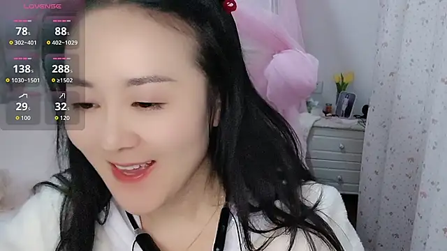 Snapshot of fanfan-FF chatting on 02-19-26, 11:17 fanfan-FF online show from 02-19-26, 11:17