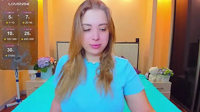 Snapshot of AlexissM chatting on 12-14-24, 09:07 AlexissM online show from 12-14-24, 09:07