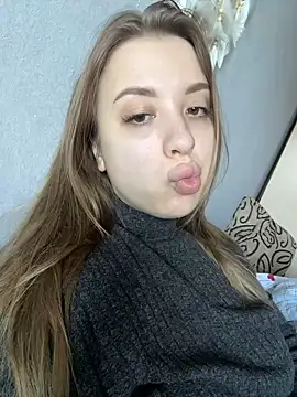 Snapshot of AlexissM chatting on 01-22-25, 06:31 AlexissM online show from 01-22-25, 06:31