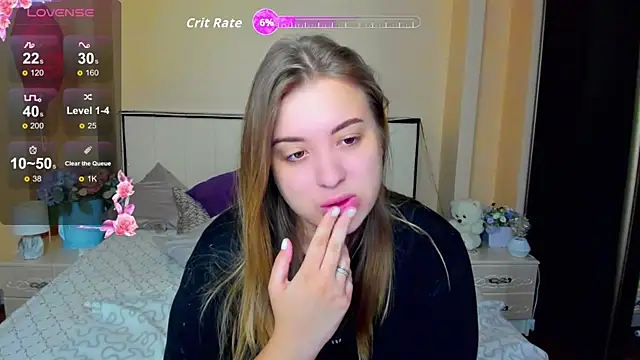 Snapshot of AlexissM chatting on 10-13-25, 11:43 AlexissM online show from 10-13-25, 11:43