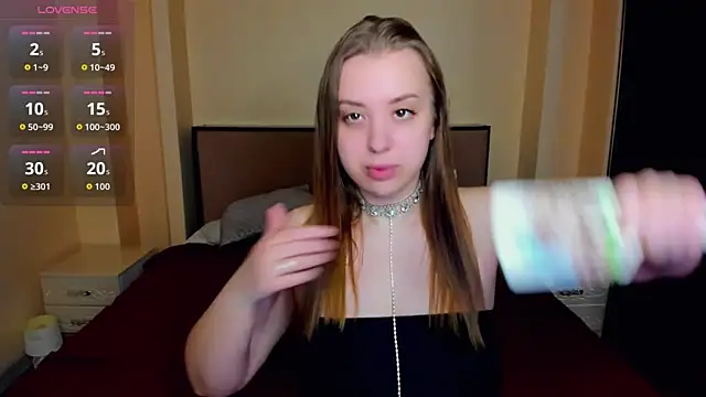 AlexissM online show from 04-10-26, 03:17