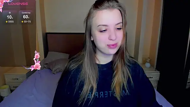 AlexissM online show from 04-19-26, 03:22