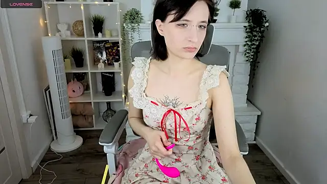 TaylorLunar online show from 04-23-26, 01:46