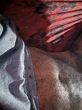 Snapshot of 68_Toni chatting on 11-16-25, 11:21 68 Toni online show from 11-16-25, 11:21