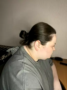 Alex m online show from 10-24-25, 06:15