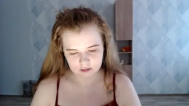 Snapshot of Melina_Hot9 chatting on 10-24-25, 09:49 Melina Hot9 online show from 10-24-25, 09:49