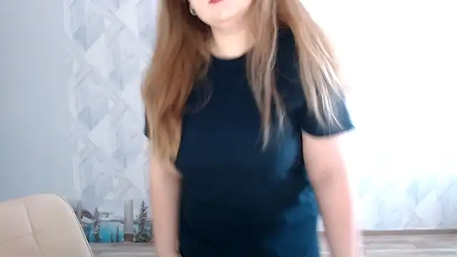 Snapshot of Melina_Hot9 chatting on 11-01-25, 09:22 Melina Hot9 online show from 11-01-25, 09:22