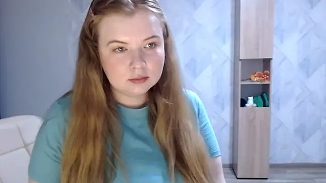 Snapshot of Melina_Hot9 chatting on 11-19-25, 07:47 Melina Hot9 online show from 11-19-25, 07:47